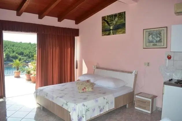 Çatı Katı Süiti (Penthouse)