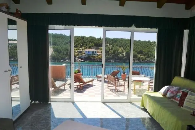 Çatı Katı Süiti (Penthouse)