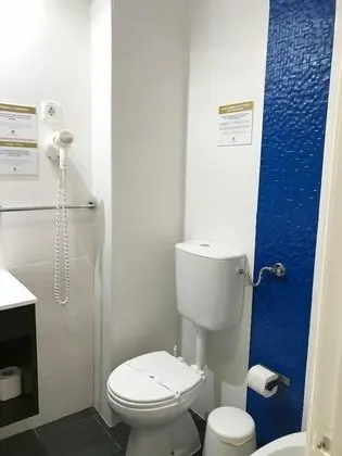 Tek Büyük Yataklı Oda, 1 Çift Kişilik Yatak, Havuz Manzaralı