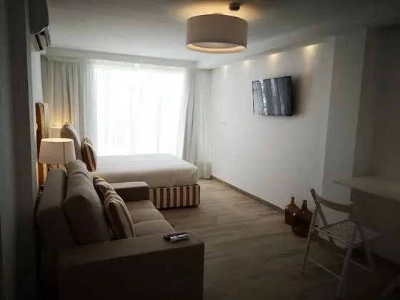 Tek Büyük Yataklı Oda, Veranda
