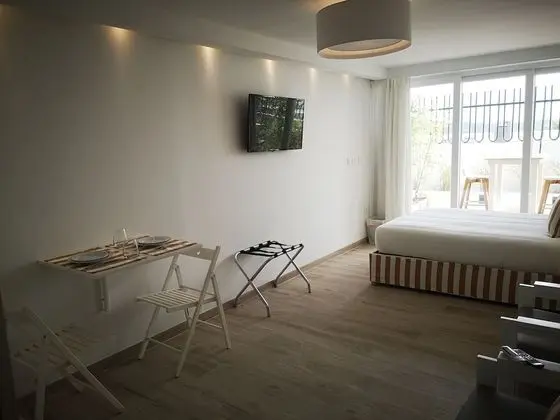 Tek Büyük Yataklı Oda, Veranda