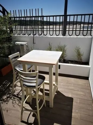 Tek Büyük Yataklı Oda, Veranda
