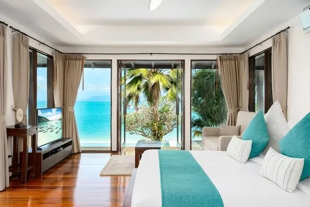 3-Bedroom Pool Villa Beachfront