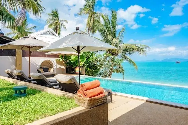 3-Bedroom Pool Villa Beachfront