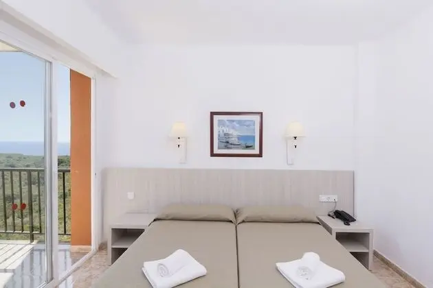 Tek Büyük Yataklı Oda, Balkon