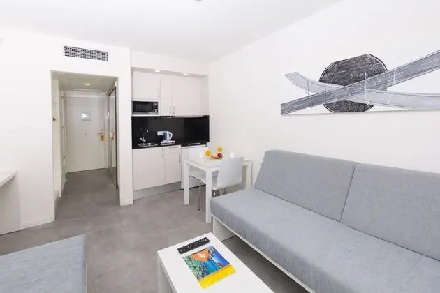 Premium Stüdyo, Balkon