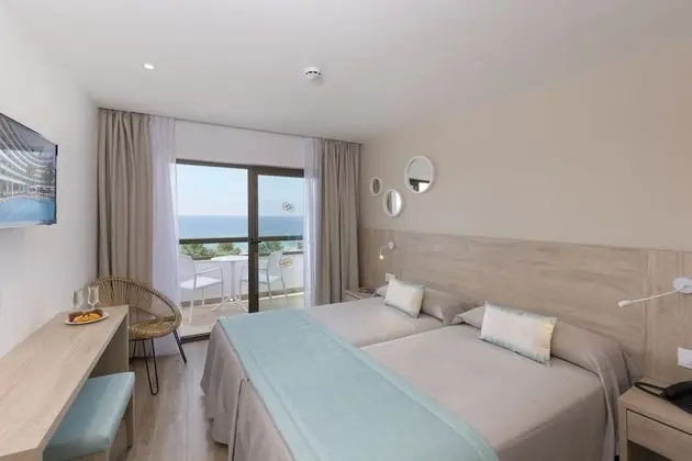 Standard Tek Büyük Yataklı Oda, Balkon, Deniz Manzaralı