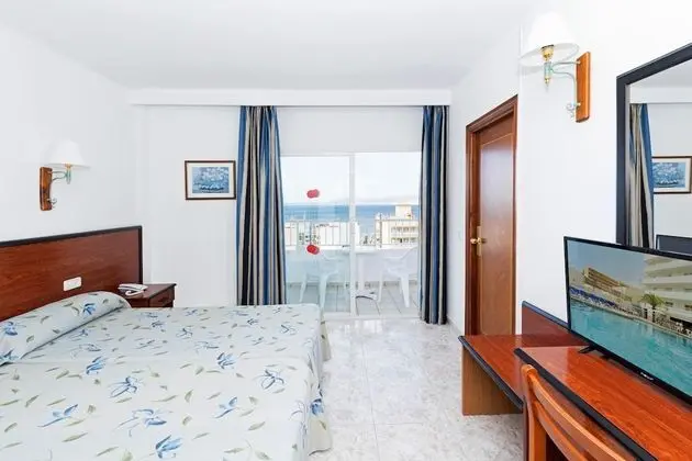 Tek Büyük Yataklı Oda, Balkon