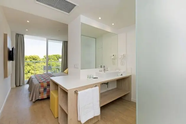 Tek Büyük Yataklı Oda, Balkon (2 adults + 1 child)