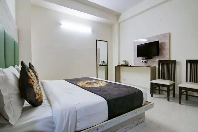 Superior Room with Airport Drop