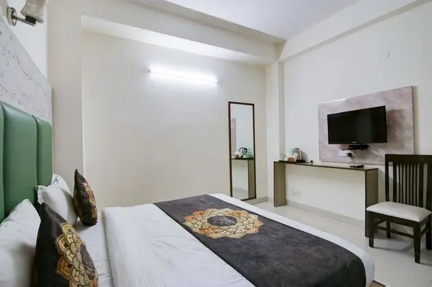 Superior Room with Airport Drop