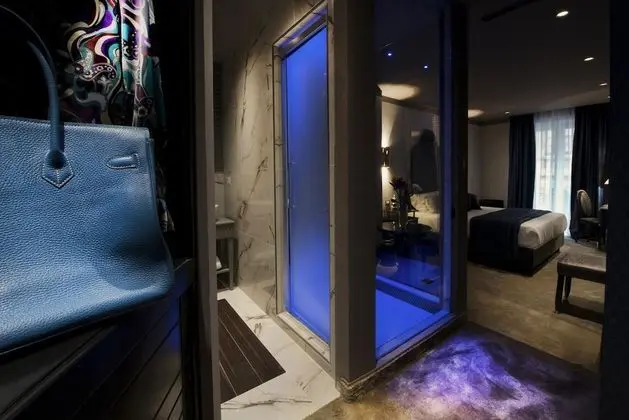 Deluxe Tek Büyük veya İki Ayrı Yataklı Oda