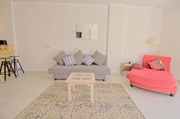 Stüdyo, Balkon, Havuz Manzaralı (Luna Beach 101)