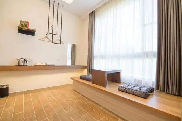 Standard Tek Büyük Yataklı Oda, Bahçe Manzaralı