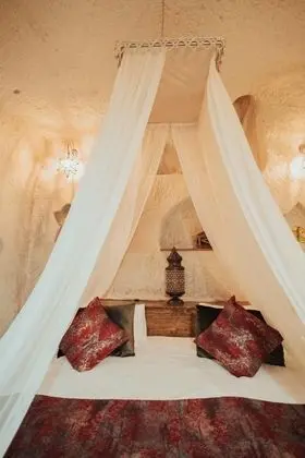 Queen Suite, Küvetli