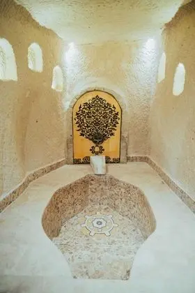 Queen Suite, Küvetli