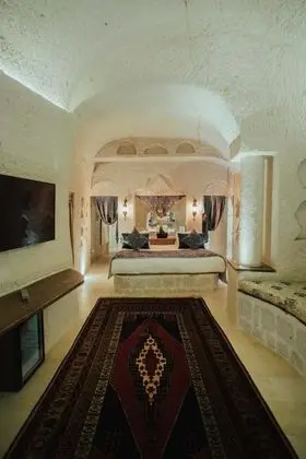 Queen Suite, Küvetli