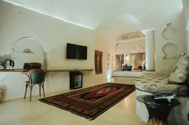 Queen Suite, Küvetli