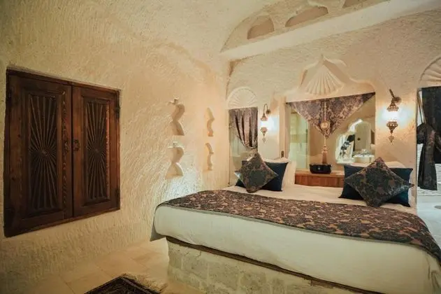 Queen Suite, Küvetli