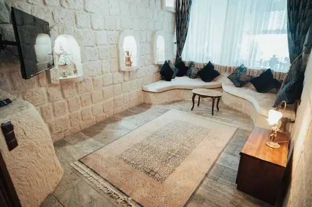 Queen Suite, Küvetli