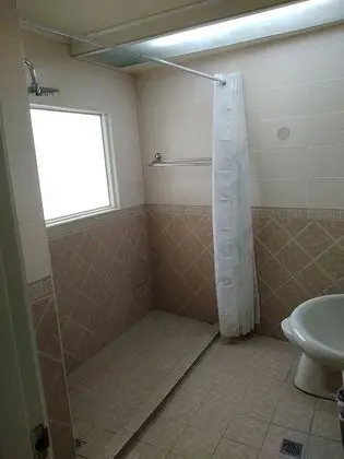 Basic Tek Büyük veya İki Ayrı Yataklı Oda