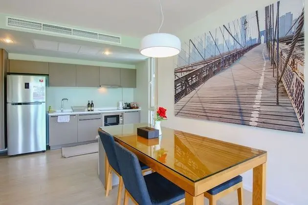 Luxury 2 Bedroom Apartment