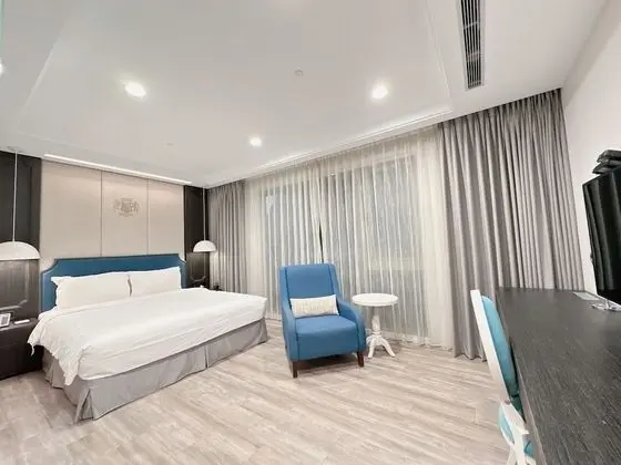 Deluxe Tek Büyük Yataklı Oda