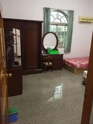 Üç Kişilik Oda