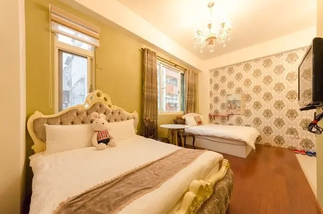 Deluxe Dört Kişilik Oda