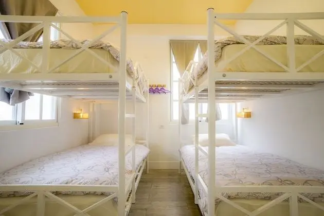 Ortak Ranzalı Oda, Karma Ranzalı Oda (4 Beds)