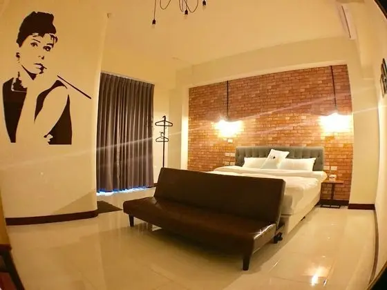 Comfort Tek Büyük Yataklı Oda (B2)