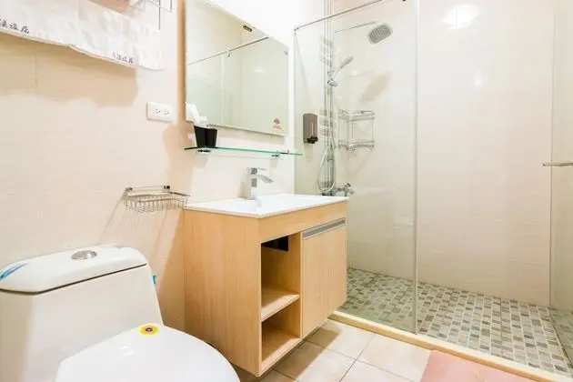 Tek Büyük veya İki Ayrı Yataklı Oda, Balkon