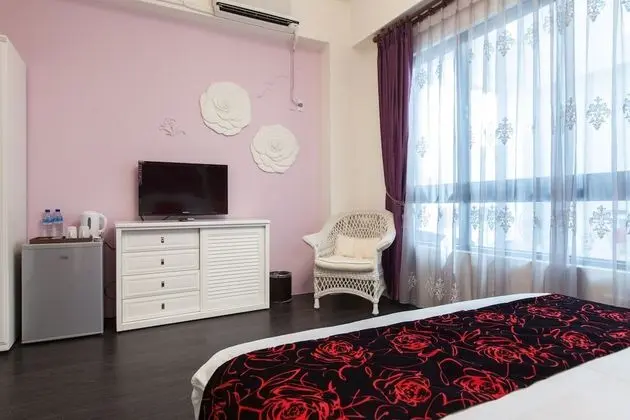 Basic Tek Büyük Yataklı Oda