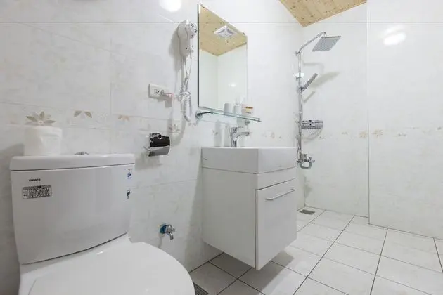 Basic Tek Büyük Yataklı Oda