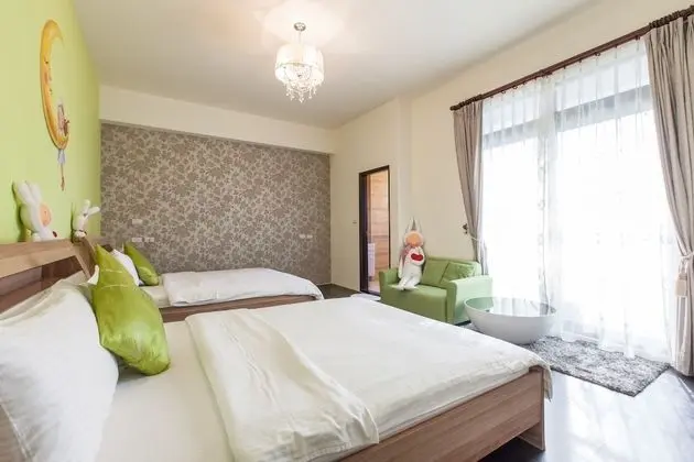 Dört Kişilik Oda, Balkon