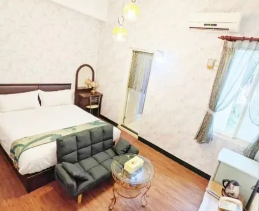 Romantic Tek Büyük Yataklı Oda