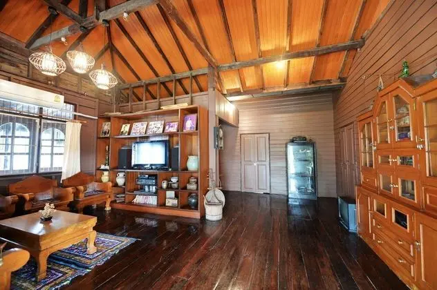 Family Room 10 Persons