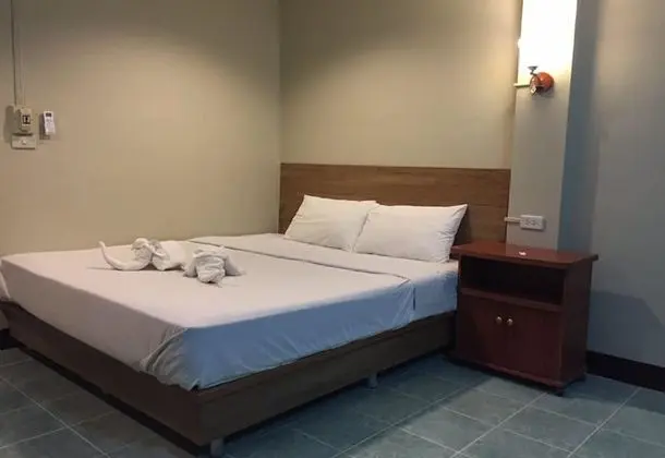 Standard Tek Büyük Yataklı Oda