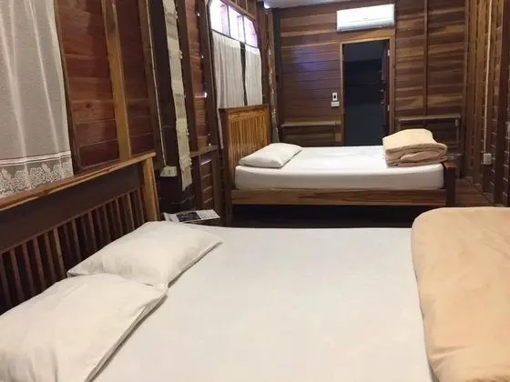 Family Dört Kişilik Oda