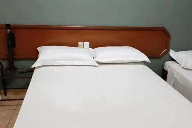 Üç Kişilik Oda