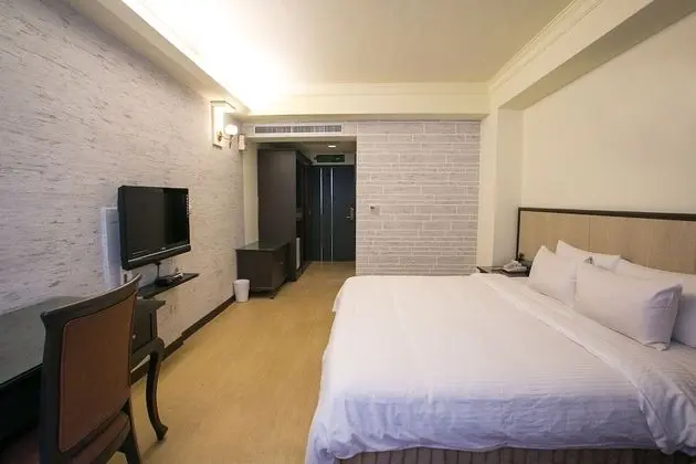 Deluxe Tek Büyük Yataklı Oda