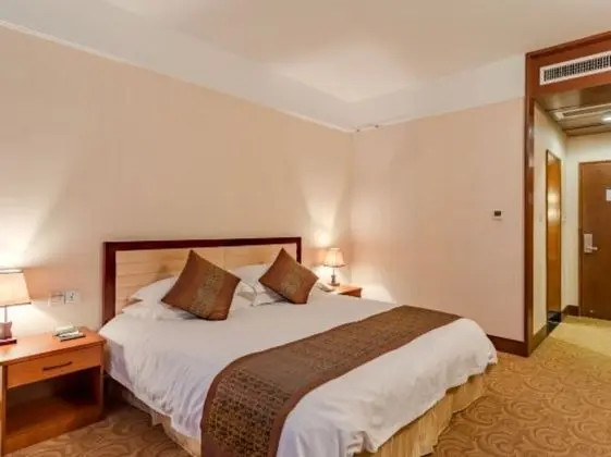 Design Tek Büyük Yataklı Oda