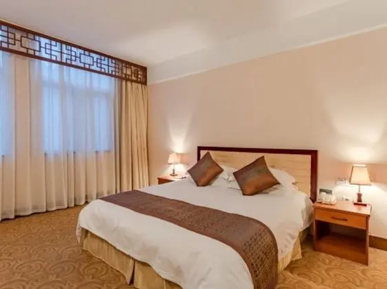 Design Tek Büyük Yataklı Oda