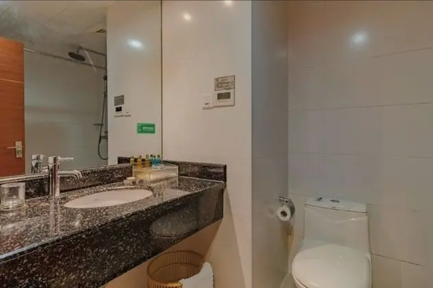 Basic İki Ayrı Yataklı Oda