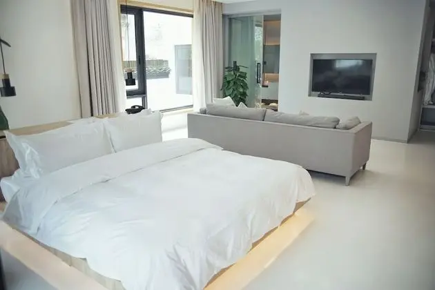 Deluxe Süit, Sigara İçilmez