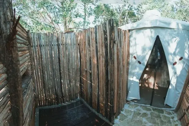 Çadır, 2 Çift Kişilik Yatak, Bahçe Manzaralı