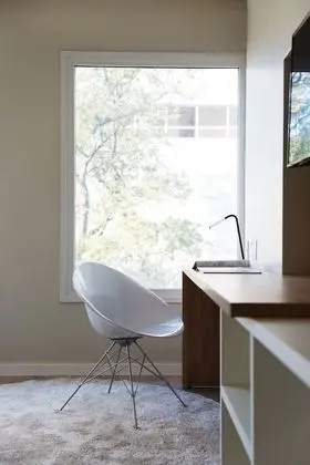 Comfort Tek Büyük veya İki Ayrı Yataklı Oda (Silver)