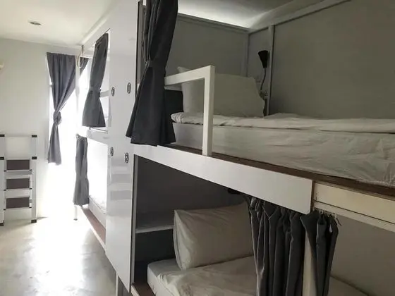 Male Dorm 4 Beds