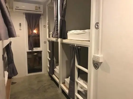 Mixed Dorm 8 beds
