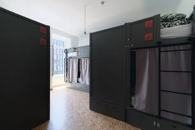 Ortak Ranzalı Oda (8 people)